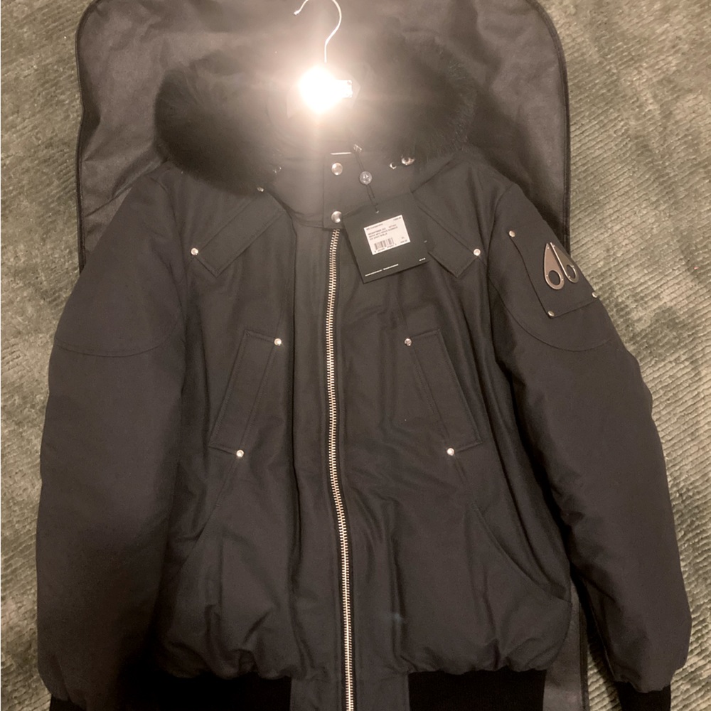 BRAND NEW W/ TAGS MOOSE KNUCKLES                  ORIGINAL BALLISTIC BOMBER FUR.